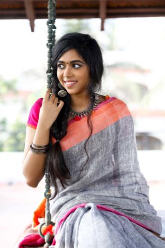 Actress Lovelyn Chandrasekhar Photos (2)