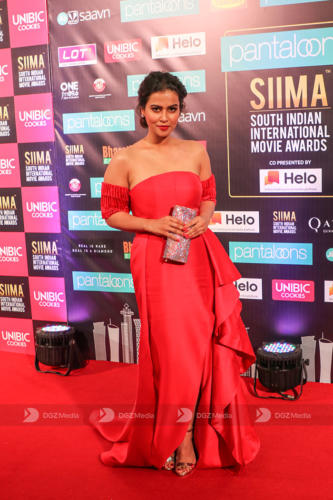 SIIMA 2019 Day 2 - Red Carpet Photo Gallery (1)