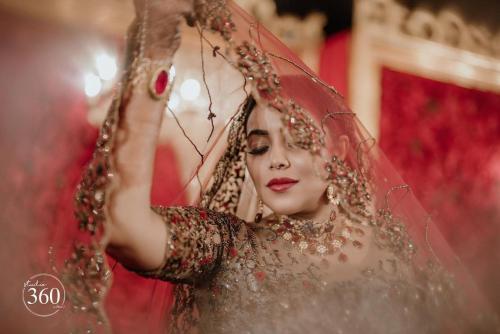 Shamna Kasim - Poorna - Wedding Pic17